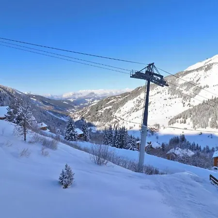 Lejlighed For 10 In *